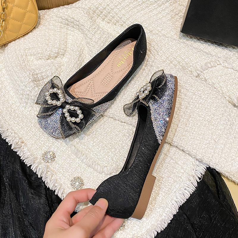 Lace Bow Flats Shoes Women Pearl Strings Lolita Shoes Crystal Beading Moccasin Slip On Loafers Women Espadrilles Plus Size 43