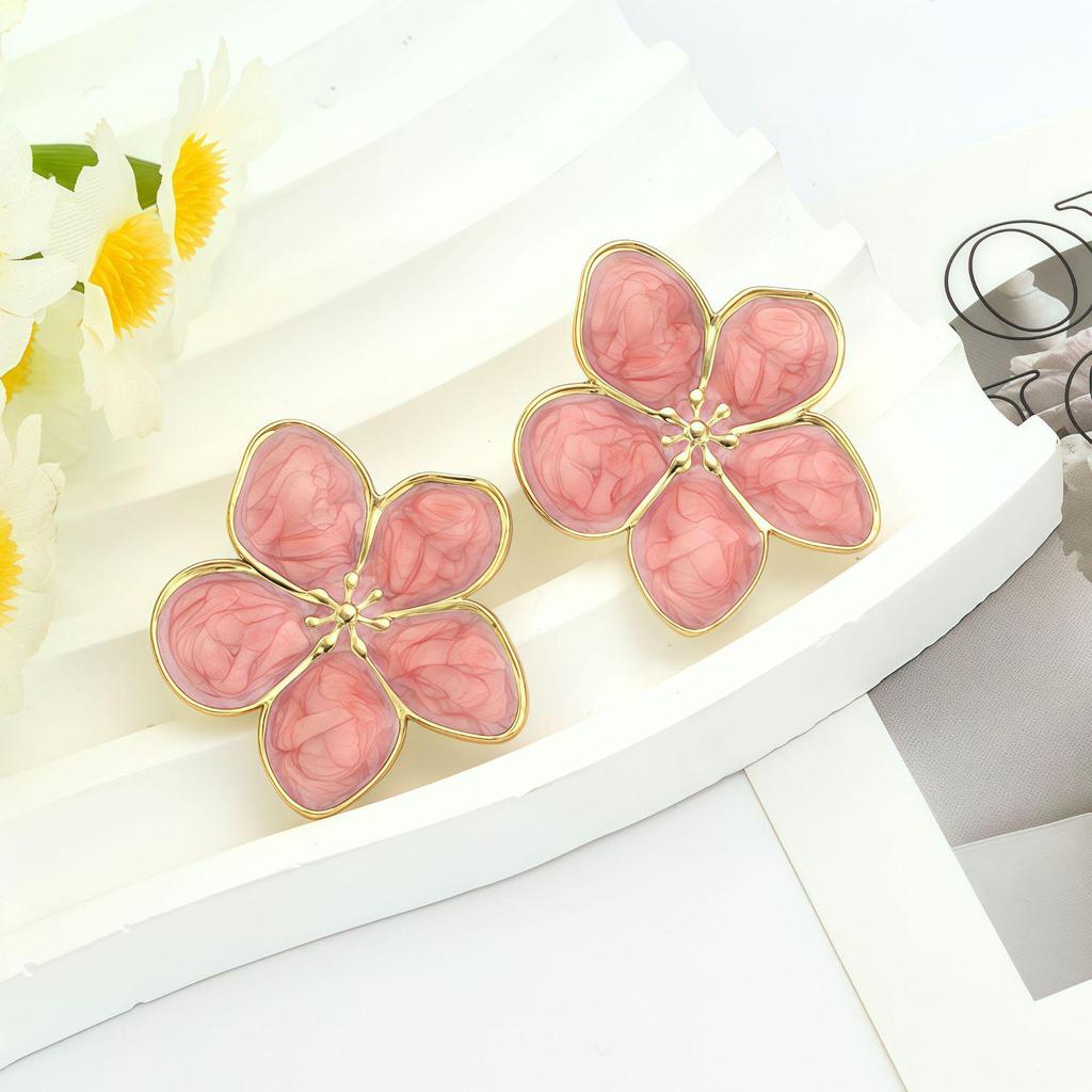 European Summer Stainless Steel Flower Stud Earrings - Stylish, Simple Design for Women