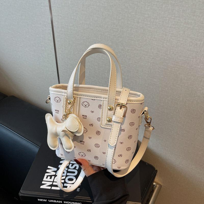 Hand-Eimer-Tasche mit Cartoon-Bärendruck, modische Umhängetasche, neue High-End-Umhängetasche