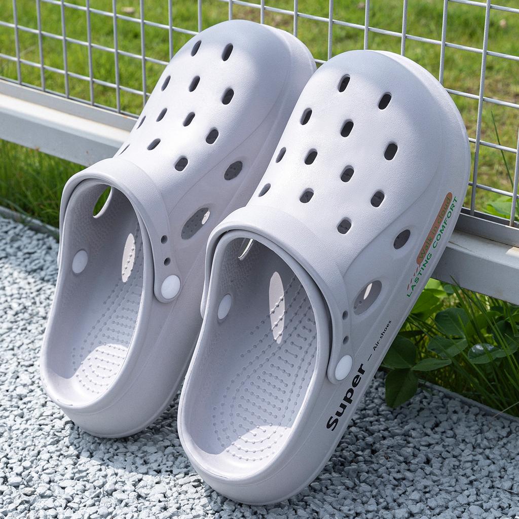 New Adult Classic Unisex Clogs with Soft Soles Garden Clogs/ Slippers/Sandals and EVA Clogs
