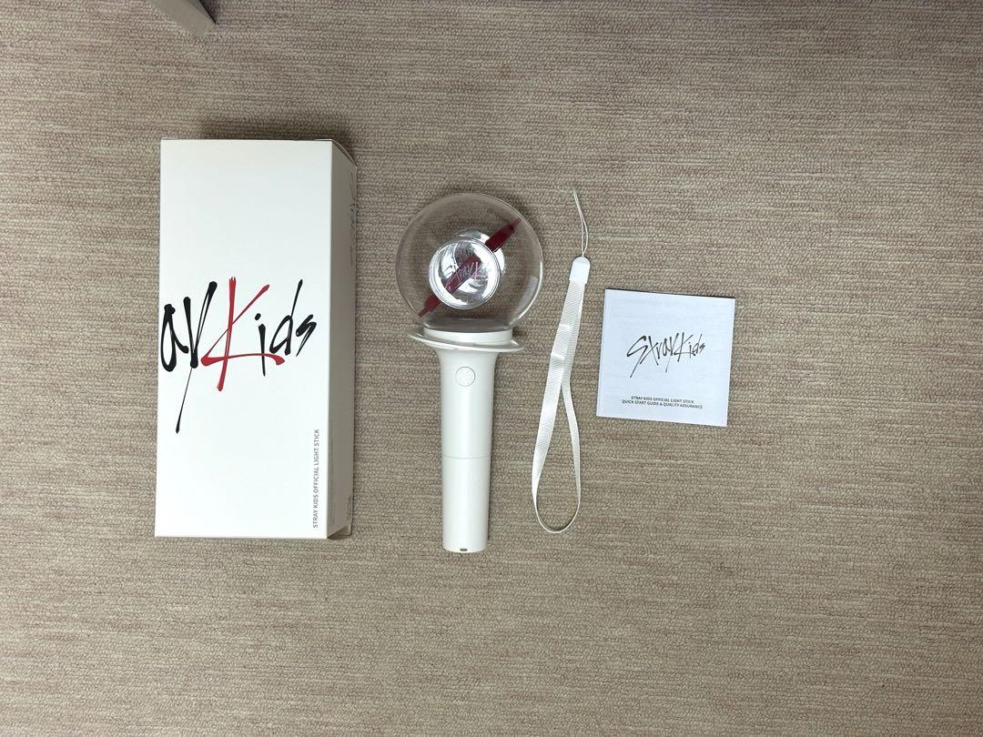 

[USED] Stray Kids penlight