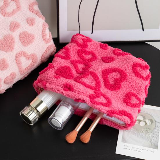 Fuzzy Heart Heart Pattern Makeup Bag Women Cosmetic Pouch Girls Cute Plush Clutch Zippered Bag Cosmetics
