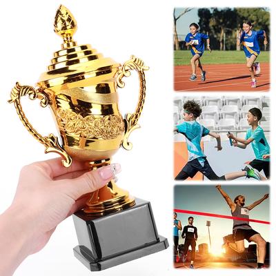 Goldene Plastik-Trophäe Basketball Fußball Trophäe mit Deckel Sportwettkampf Trophäe Gewinner Auszeichnung Trophäe für Gewinner Kinder Erwachsene