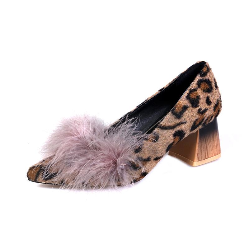 

Женские туфли на каблуках с леопардовым принтом, меховые туфли на среднем каблуке в стиле Лолиты, роскошные, элегантные, стильные, высокого качества, милые, сексуальные 34 коричневый