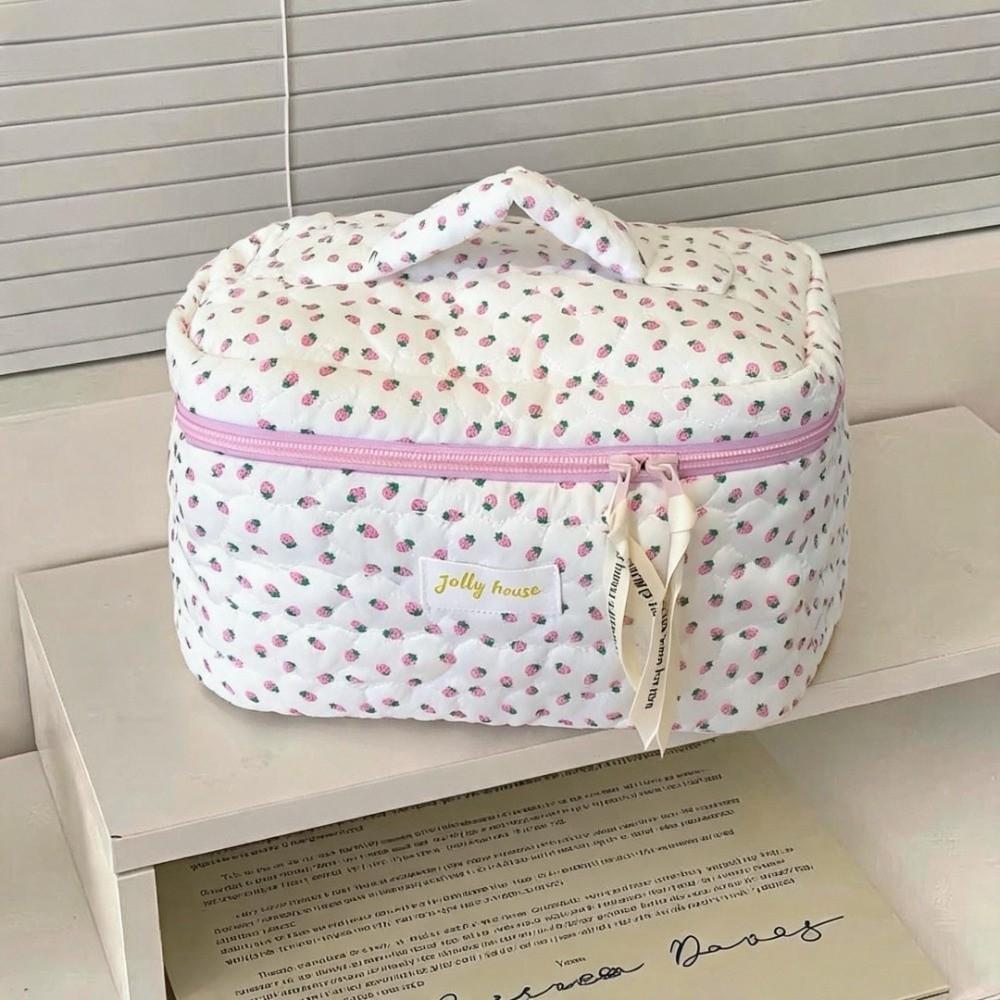 Strawberry Pattern Makeup Organizer Cotton Travel Makeup Pouch Cosmetics Storage