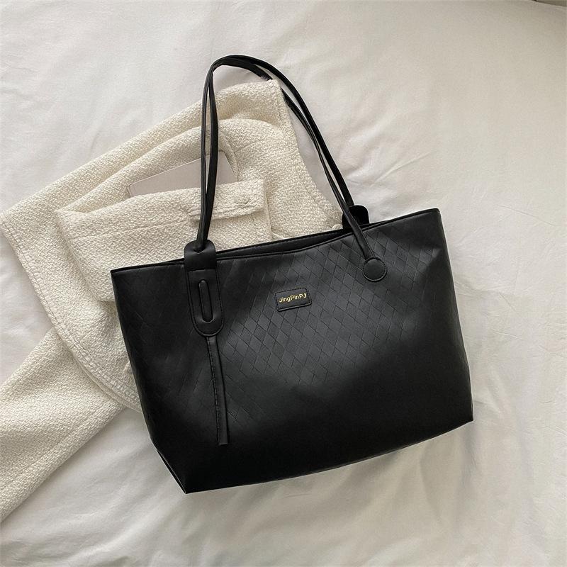 Trendy Bag Women's Large-capacity Autumn New Niche Casual Shoulder Bag Texture Class Commuter Tote Bag