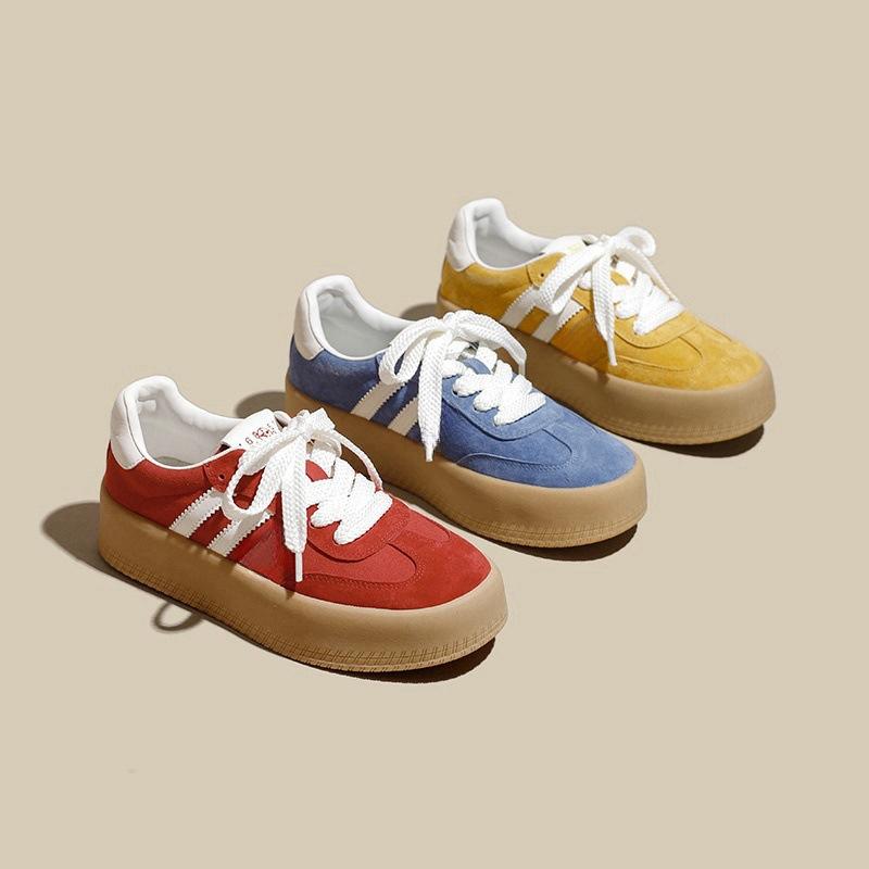 2025 new thick-soled color matching German training shoes women's small height increase versatile flat-soled lace-up sports and leisure Forrest Gump