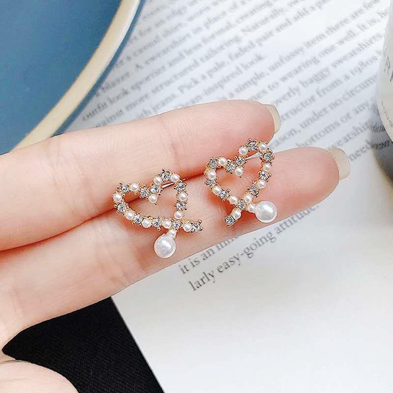 S925 Silver Needle Korean Temperament Irregular Hollow Love Pearl Earrings Small Versatile Love Stud Earrings Women