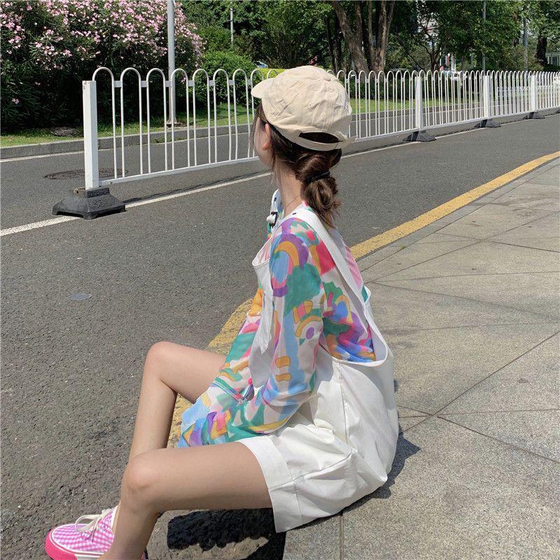 Korean Style Two-Piece Set: Loose Mesh Sun Protection Top + Fashionable Slimming Bib Shorts for Female Students.