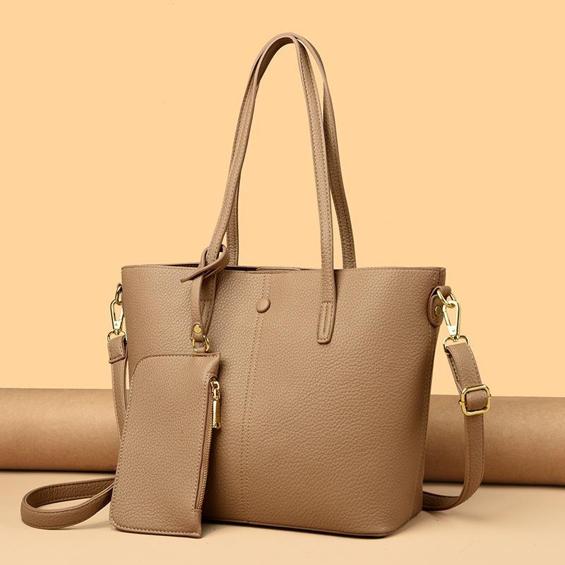 Women's bag New women's shoulder bag Large capacity handbag Soft leather messenger bag Atmospheric tote bag