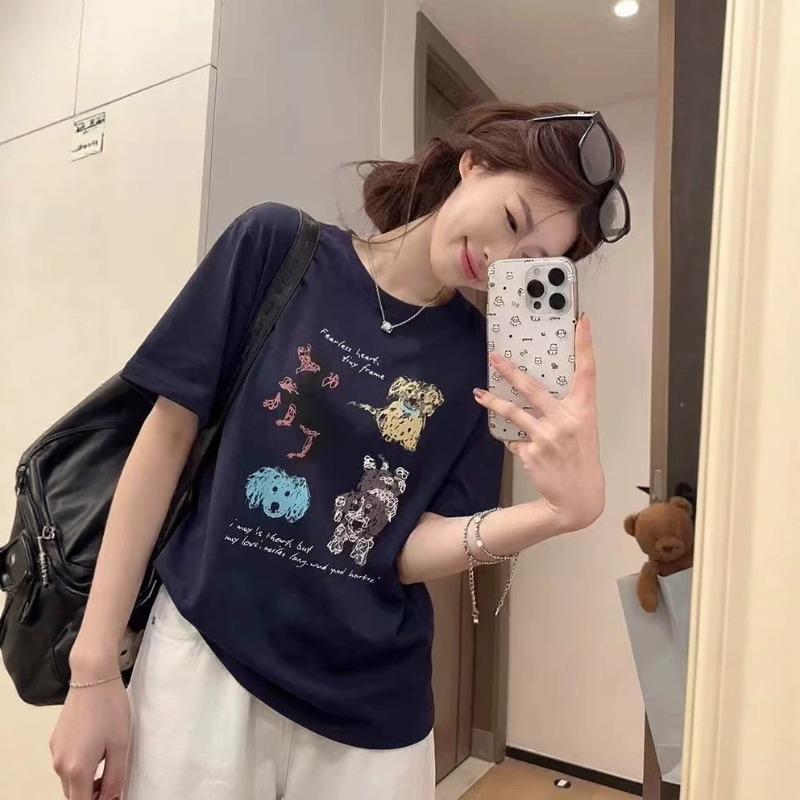 Mädchenhaftes kurzärmeliges T-Shirt mit Hundeprint und lockerer Passform für einen mühelosen Look