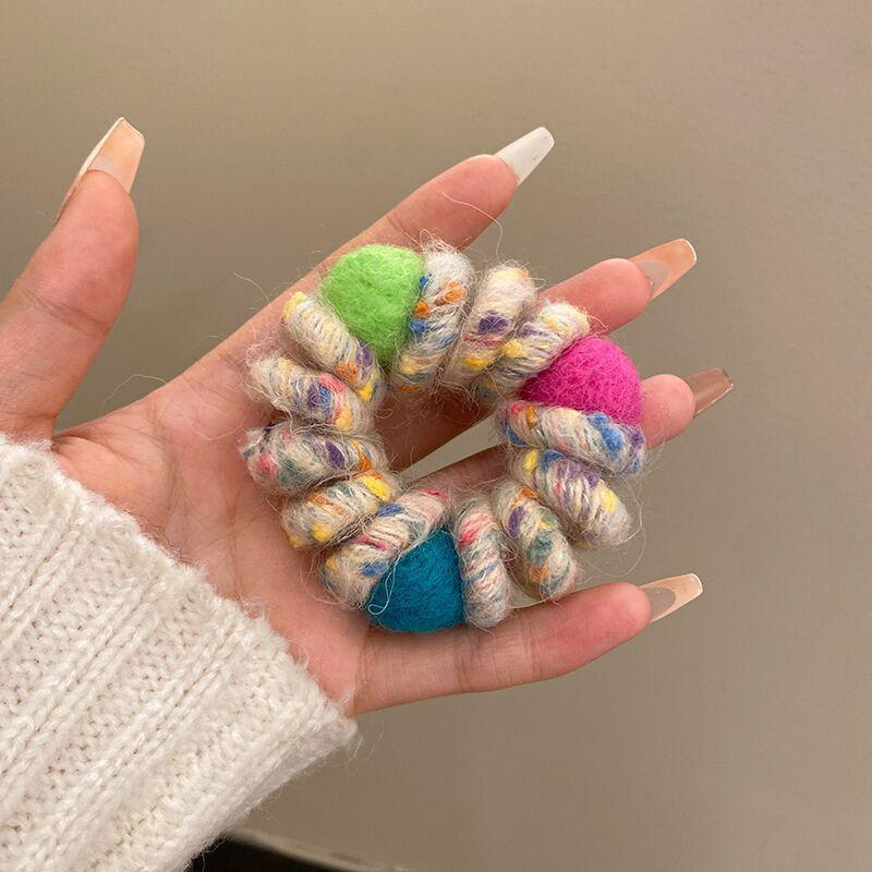 1 Piece of Simple and Fresh High Elasticity Fashionable Telephone Coil Rubber Band Matte Hair Accessory 7 * 7 * 2cm