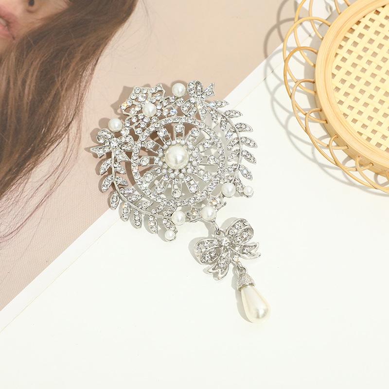 Fashion Teardrop Brooch Large Flower Bridal Brooch Party Banquet Wedding Pin Jewelry