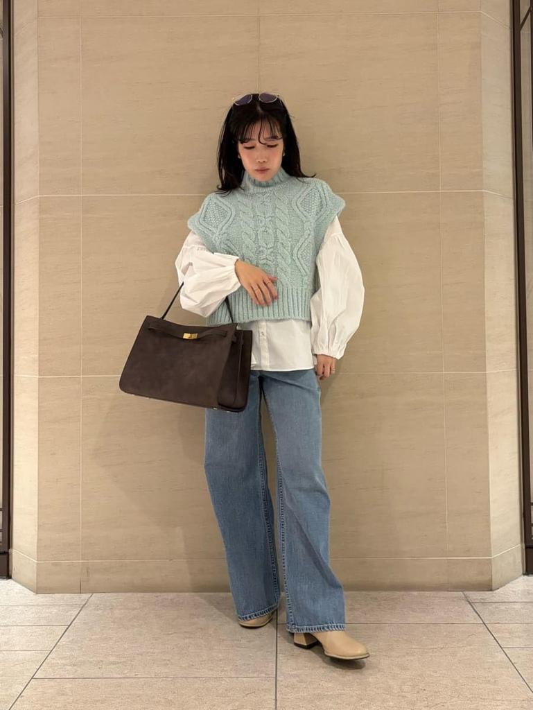 Cropped Cable Vest and Shirt Layered Set 09WNT255106MNTF