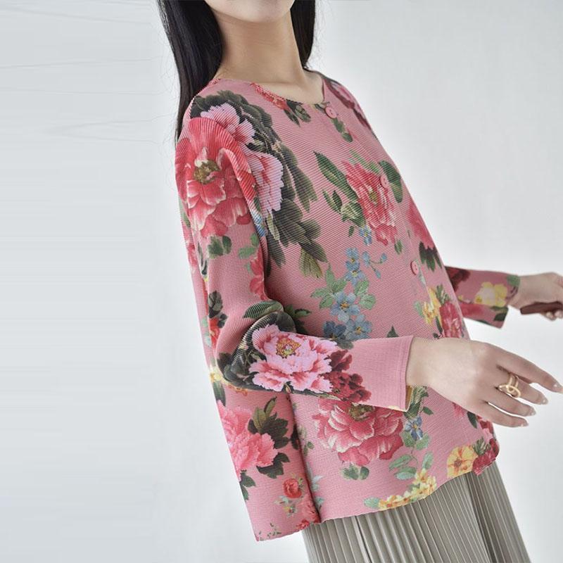 Coat Women Small Fragrant Wind Loose T Shirt Female 2023 Spring and Autumn Fold Flower Print Cardigan Casual Versatile T Shirt