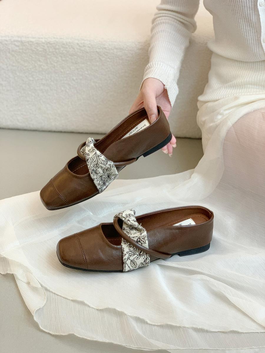 

Внутренние увеличенные полушлепанцы на толстой подошве, женские летние, французские ретро, фея, повседневные, Мэри Джейн, черные сандалии 35 коричневый