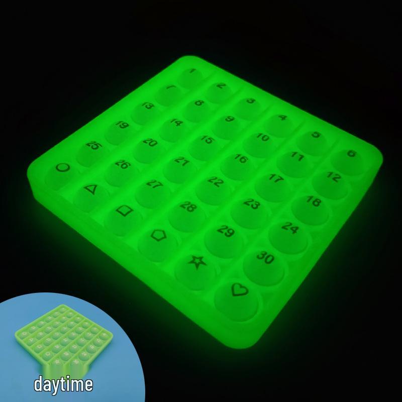 Rainbow Silicone Pop-It Mouse Bubble Toy for Kids - Fun Decompression Pendant