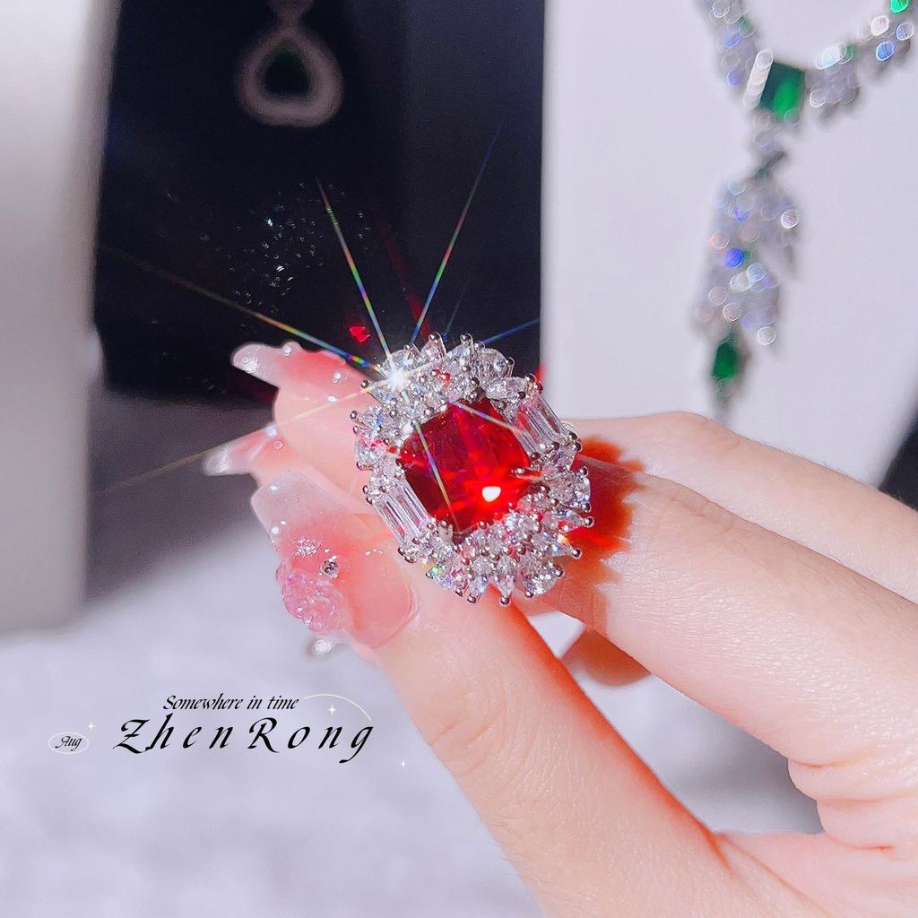 Luxury Emerald Colored Treasure Ring Ruby Set Royal Blue Premium Temperament Vintage Paraiba Women'S Ring