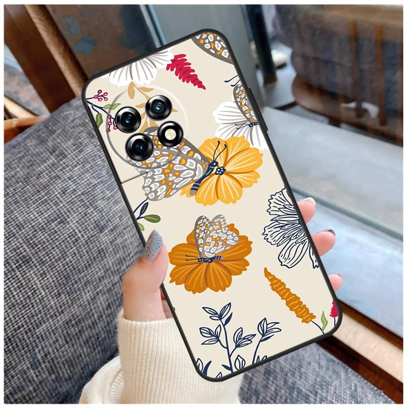 Orange Flower Pattern Case For OnePlus Nord CE 2 3 Lite 2T N10 N20 N30 Ace 8T 9RT 10T 10R 8 9 10 Pro 11 Coque