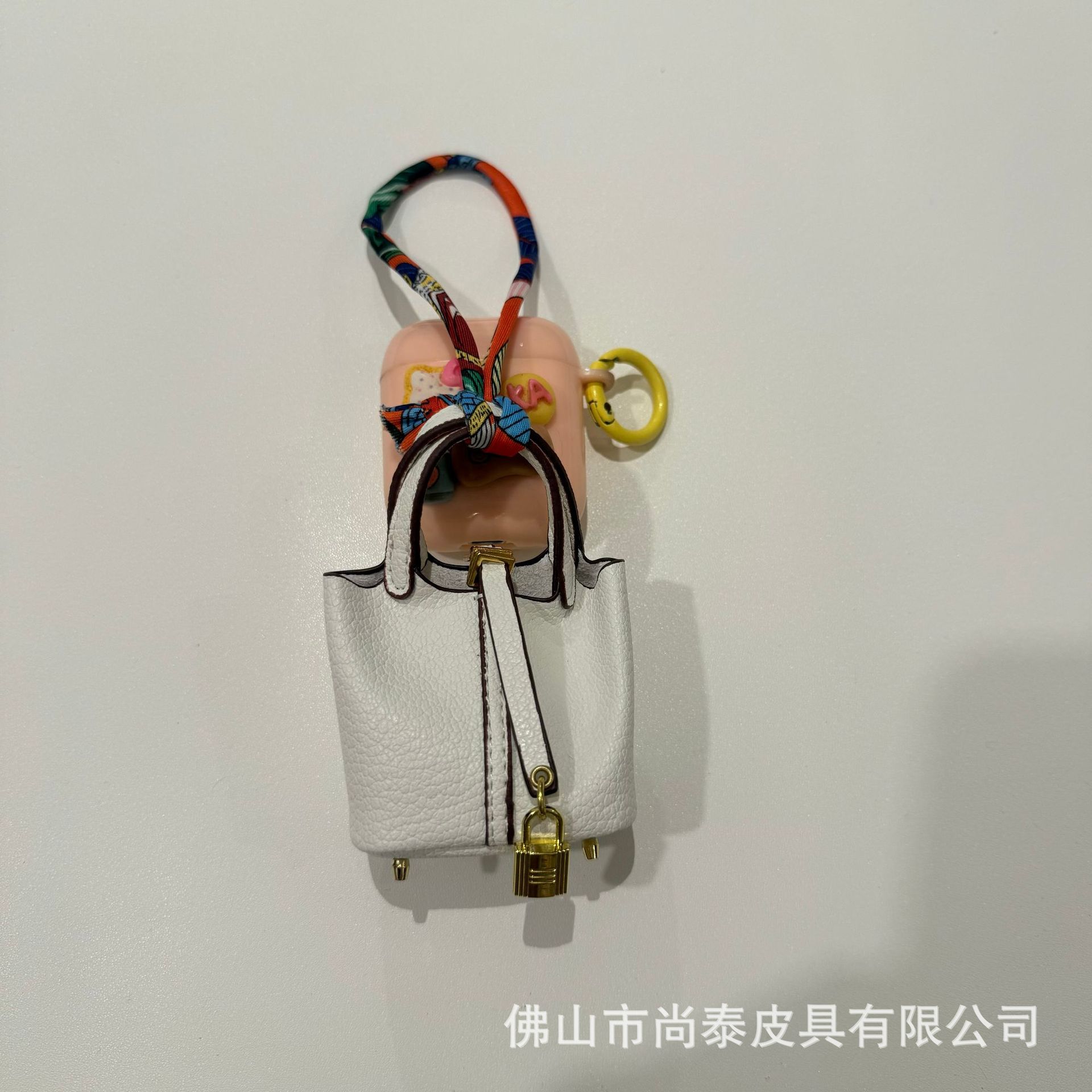 Мини-корзинка для овощей Сумка-брелок Высококачественная кожаная Брелок для ключей автомобиля Сумка для наушников Креативный автомобильный шарм Оптовая продажа