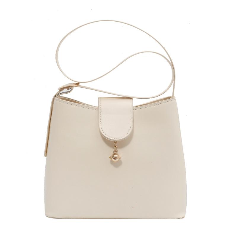 

2024 летняя популярная сумка женская сумка новая новая женская сумка через плечо сумка-мессенджер простая корейская версия женская сумка белый