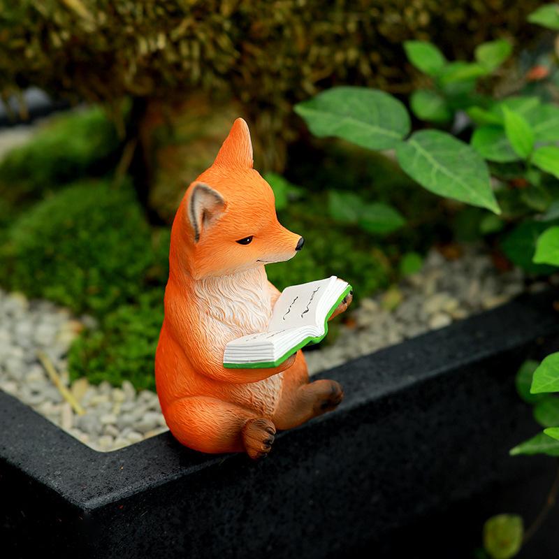 1Pc Nine-tailed Fox Animal Resin Ornaments Decorative Statue for Outdoor Courtyard Patio Garden Succulent Potted Home Office Desktop Decoration