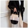 Embroidered Chinese Style Clutch Bag Lady Fashion Elegant Chain Crossbody Shoulder Bag Wedding Party Evening Handbag With Tassel