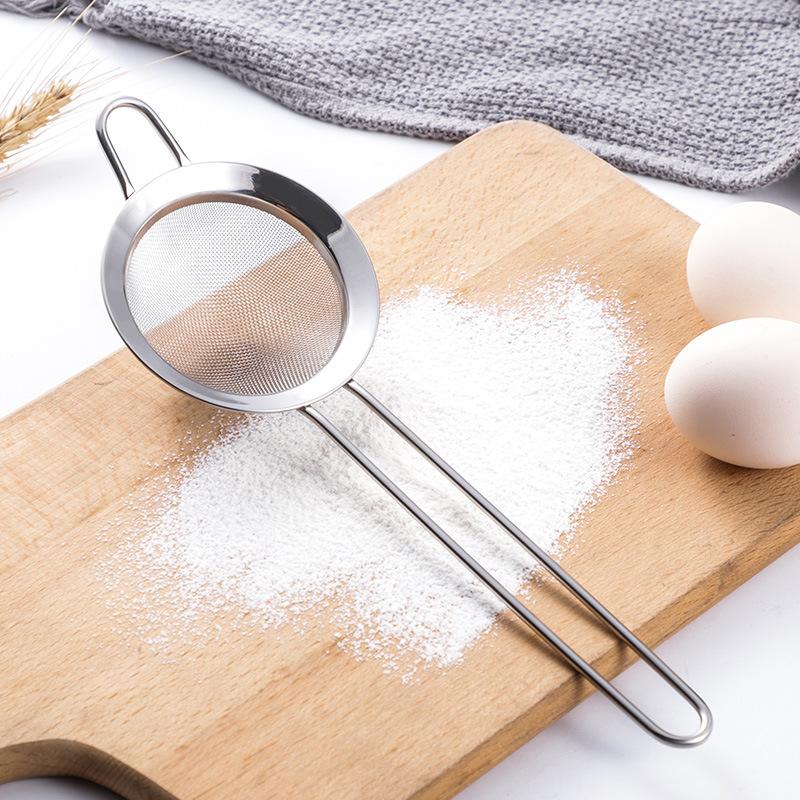 Stainless Steel Colander Soy Milk Filter Noodle Scoop Flour Sieve Kitchen Oil Soy Milk Filter Baking Tool Filter Sieve Oil Leak Spoon Net Colander