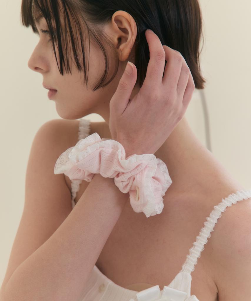 Roseanne Sweet Dreams Scrunchie (Pink)
