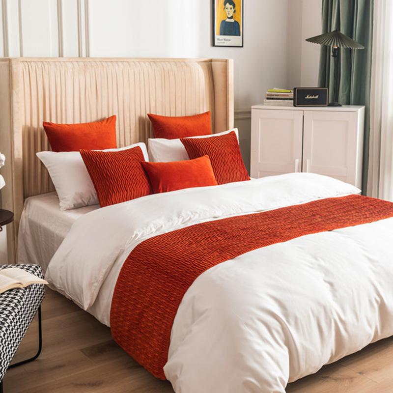 Nordic Simplicity Velvet Wavy Pattern Bed Towel Home Hotel Throw Bed Runner Dining Wedding Party Decor Bed Tail Towel Pillowcase