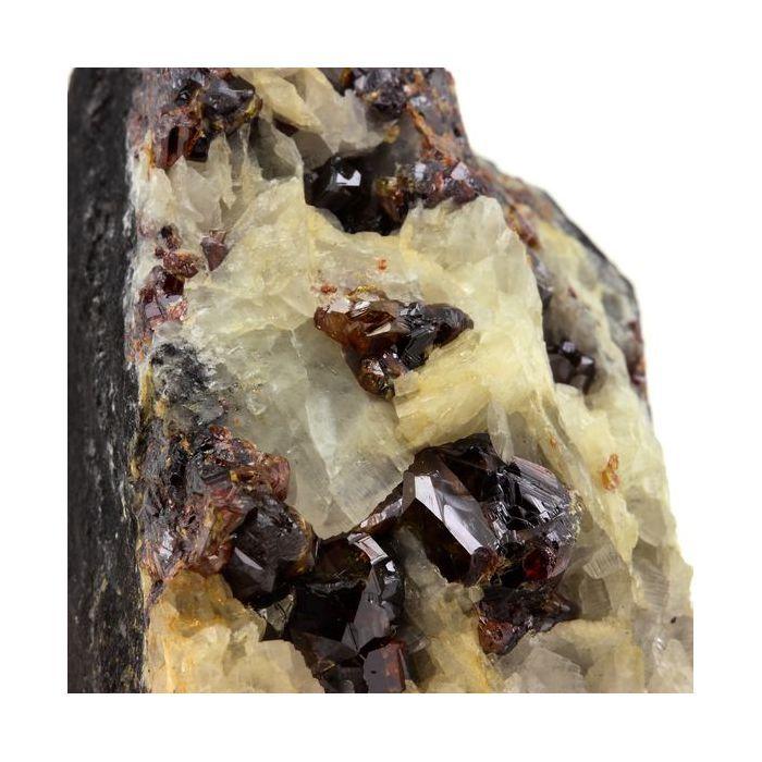 Pierres et Minéraux. Sphalerite (Blende). 500.0 ct. Mine de La Mure, Isere, France.