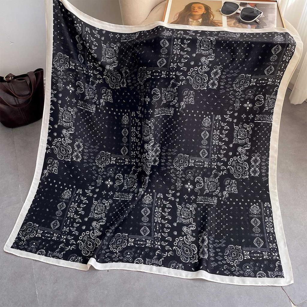 New Classic Durable Cashew Print 91 Large Square Scarf Women's Fashion Versatile Outer Travel Silk Scarf Scarf Scarf