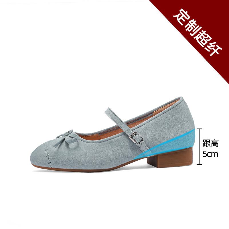 

Издание из мягкой кожи~ Французские маленькие балетки на плоской подошве Женские 2025 Осень Новые Универсальные Повседневные Одинарные туфли Мэри Джейн 40