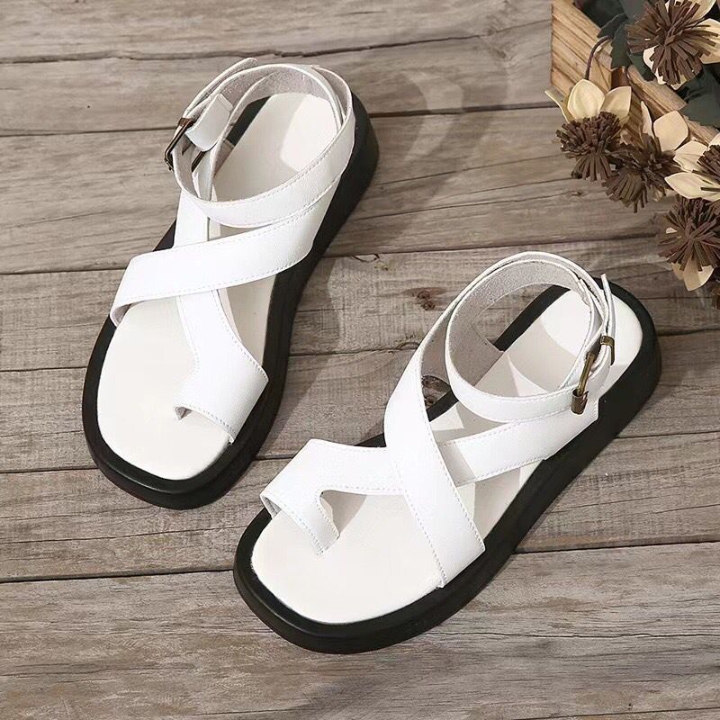 Flat-soled sandals women's spring and summer new large-size set toe thick-soled casual anklet buckle with beach sandals