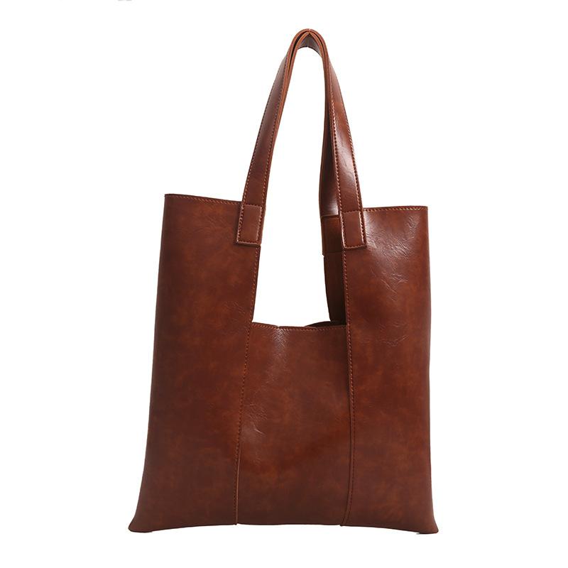 

Vintage niche portable tote bag, premium feeling autumn and winter oil wax leather shoulder underarm bag, commuter bag