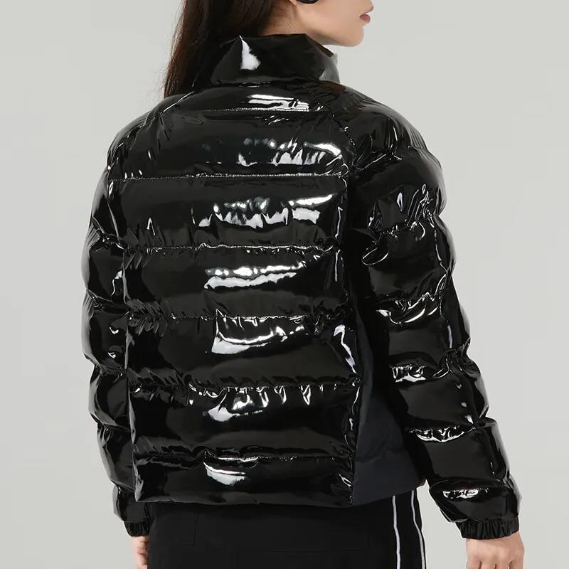 Nike Dámská černá péřová bunda (Unisex) Péřové bundy FQ3575 010
