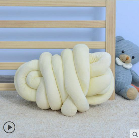 Skandynawska Duńska Dzianinowa Poduszka Węzeł Kula - Pleciony Wystrój Pokoju Dziecięcego i Ochraniacz na Łóżeczko