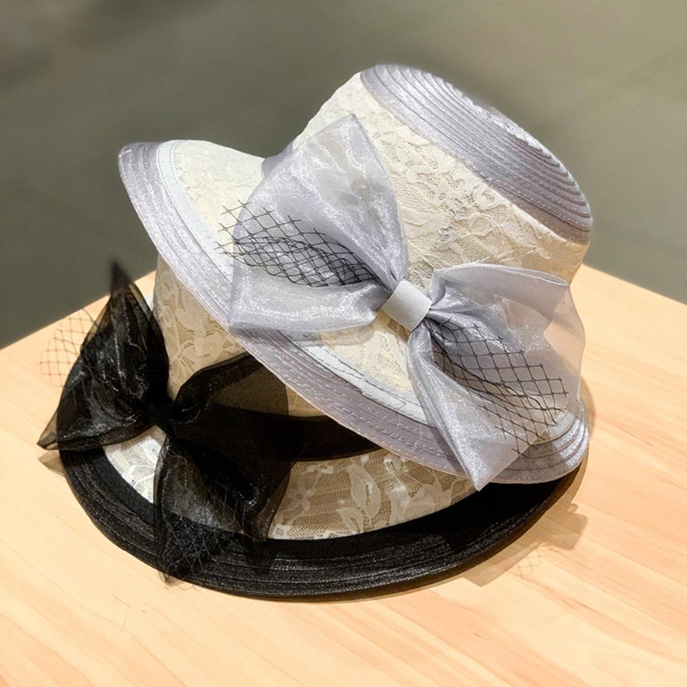 

Sweet Women s Bow Hat French Style Bowler Fisherman Hat Solid Color Lace Net Yarn Hat Summer чорний/білий