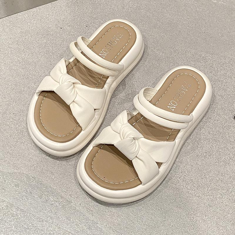 Two Wearing Cool Slippers, Female Outer Wear 2025 New Fairy Style Niche with Skirt One-word Drag Beach Thick Bottom Sandals
