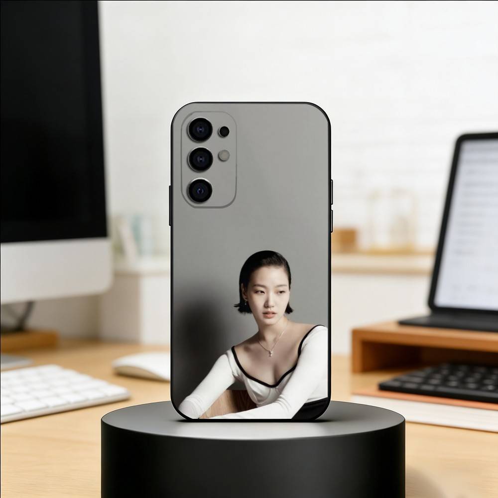 Korean Actor Kim Go-eun Phone Case Black Silicone Soft For Samsung S25,S24,S21,S22,S23,S30,Ultra,S20,Plus,Fe,Lite Samsung S20ULTRA5G