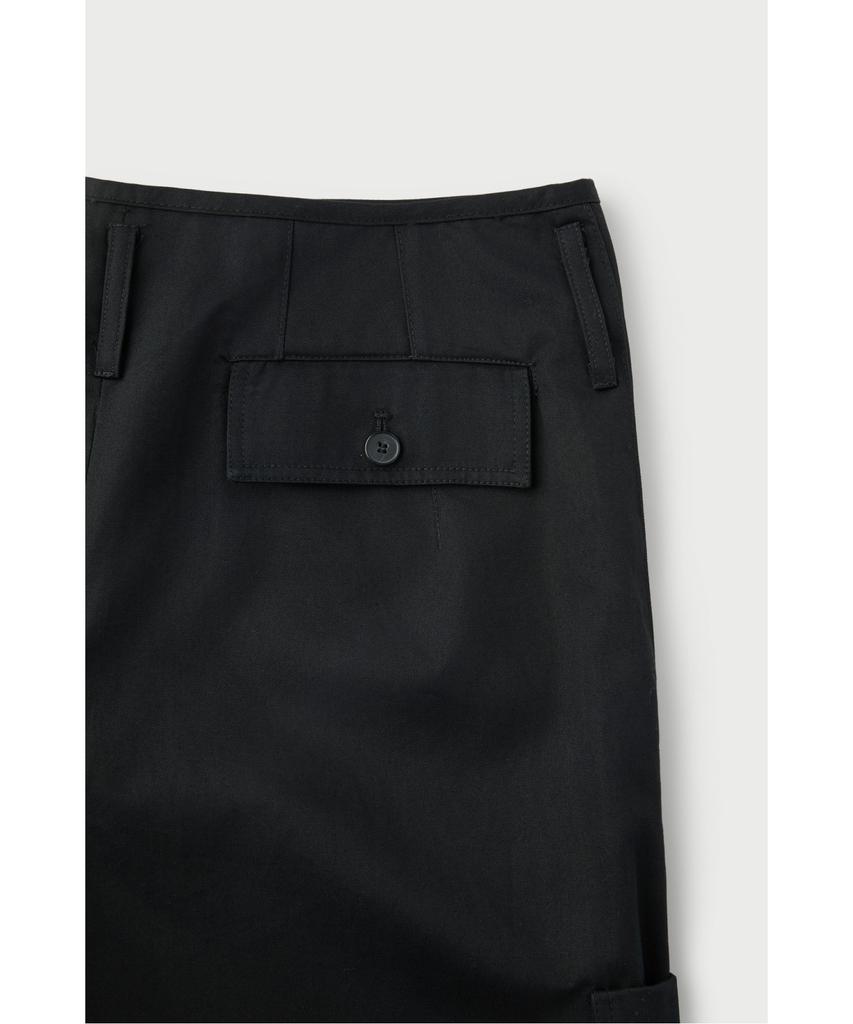 IROWOMEN Izyra Cargo Bermuda Shorts Iopom26101Bkx