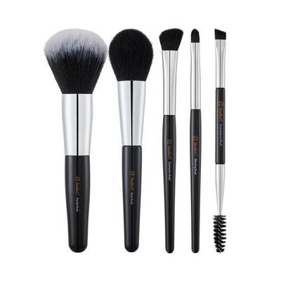 Set di pennelli da trucco portatili Studio 17