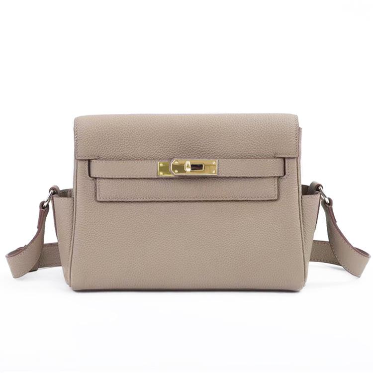 Taška z hovězí usně první vrstvy Dámská retro poštovní taška přes rameno crossbody sedlová taška příliv