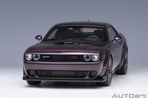 AUTOart 1/18 Dodge Challenger R/T Scat Pack Widebody 2022 HELLRAISIN/Metallic Purple (Finished Model)