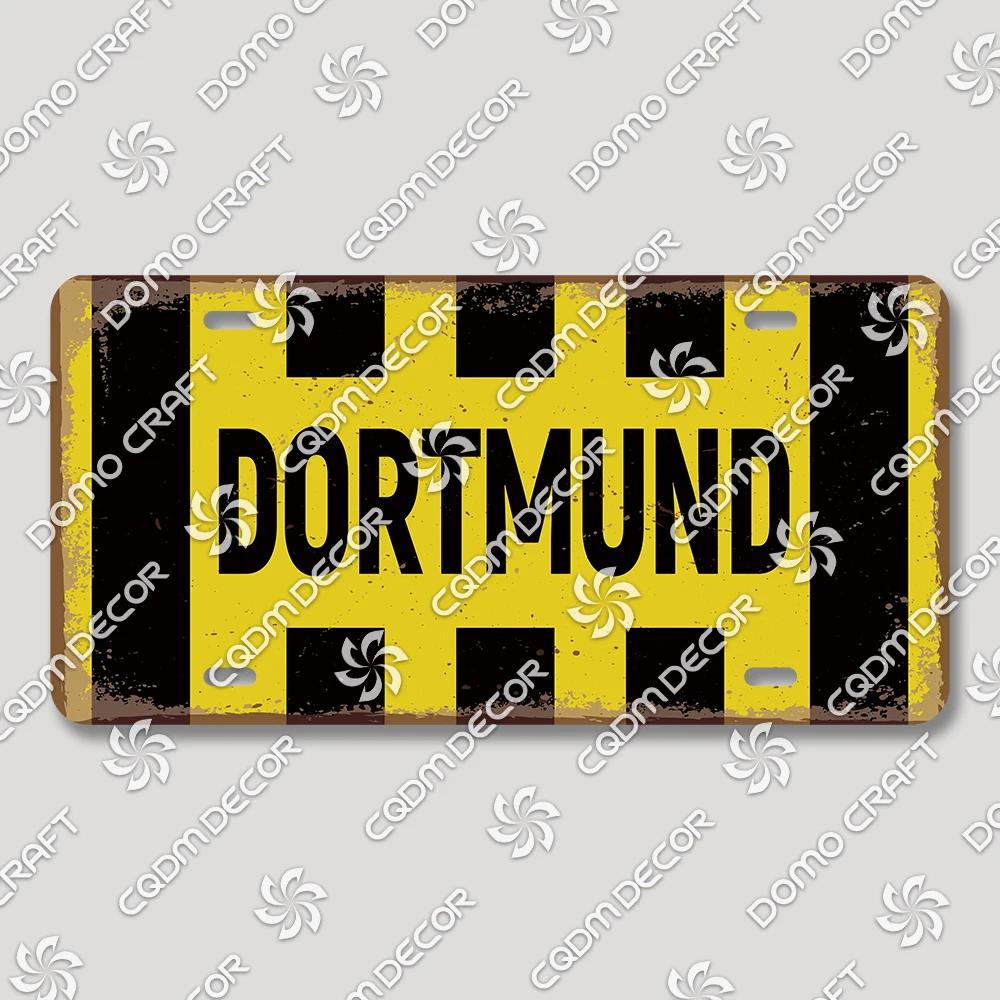 Football Club License Plate Tin Signs Retro Barcelona Milan Manchester Metal Poster Garage Bar Club Home Wall Decor