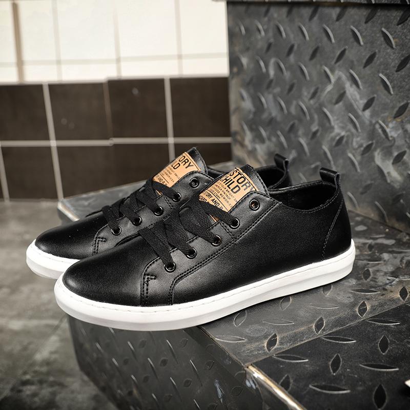 Nieuwe Heren Sneakers met Zachte Zool Casual Leren Buitenschoenen Antislip Heren Gevulkaniseerde Schoenen Handgemaakte Vrije Tijd Wandelschoenen Sneakers