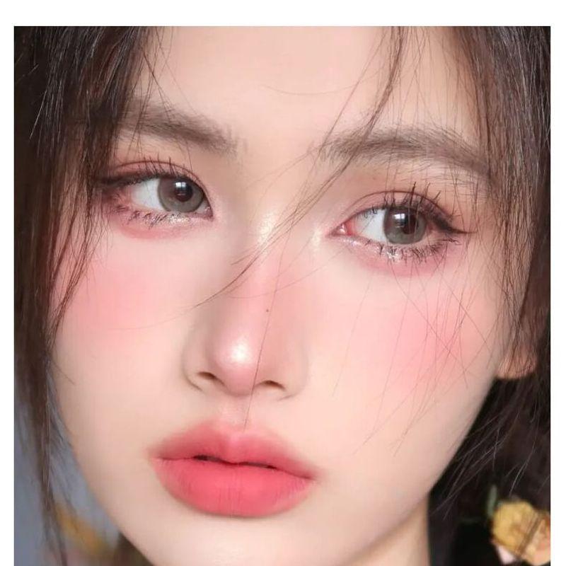 MACK ANDY - Velvety Flower Embossed Blusher- 3 Colors