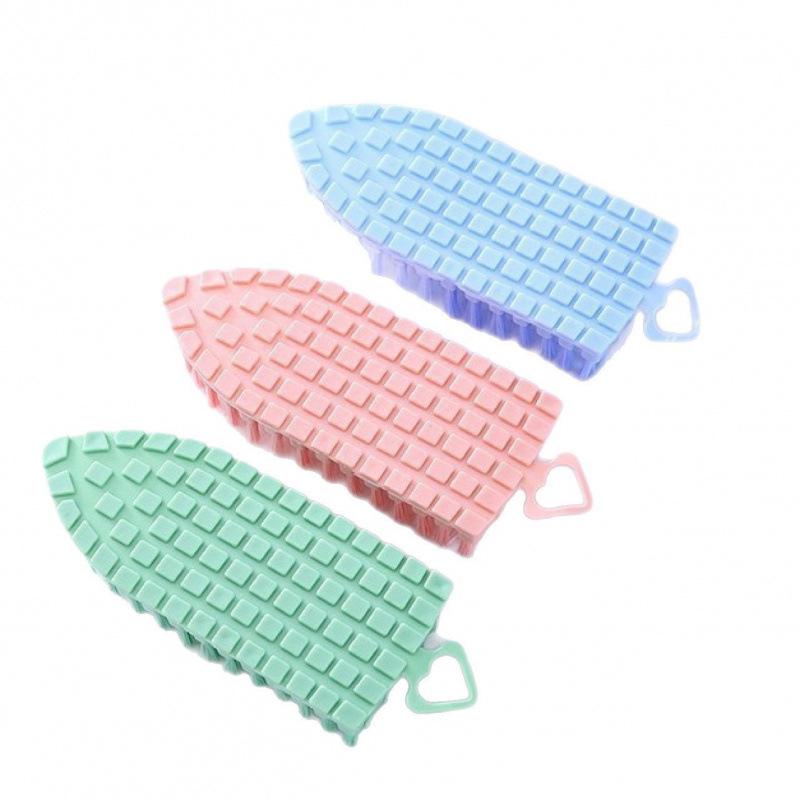 

Multifunctional Bendable and Foldable Soft Cleaning Brush for Laundry, Shoes, Bathtub, and Faucets 18x7cm, 6 rows of bristles неоновый зеленый