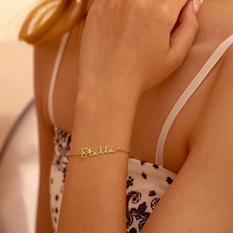 New North Custom Name Charm Bracelet Stainless Steel Jewelry Mom Gift Customized Dainty Name Pendant Couple Bracelets for Women