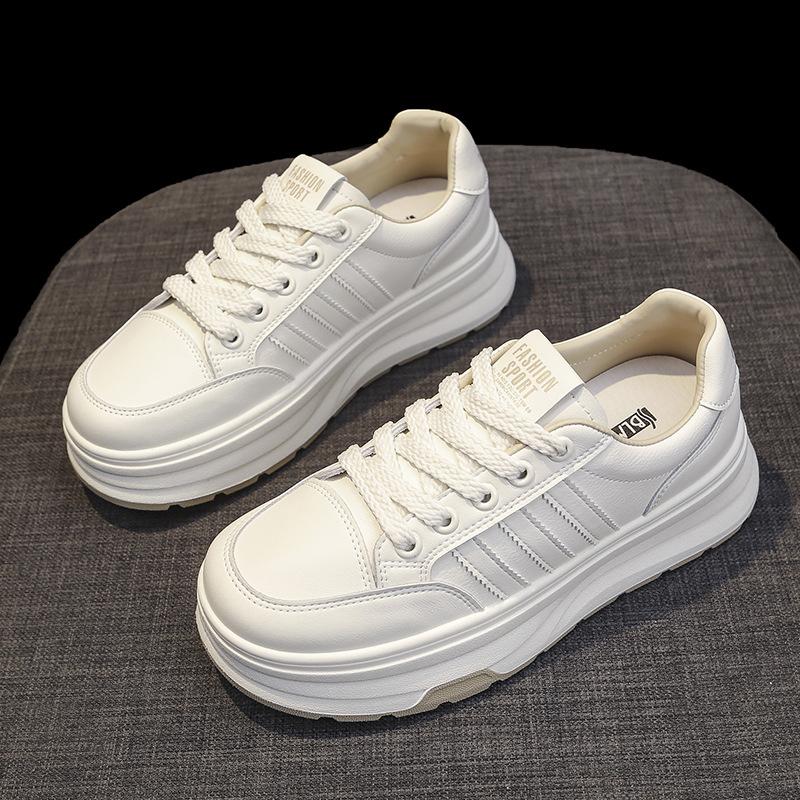 

Туфли из белой кожи с толстой подошвой, визуально увеличивающие рост. Женская обувь. Весна и осень. Новые универсальные и легкие повседневные кроссовки. Обувь для сёрфинга. 40